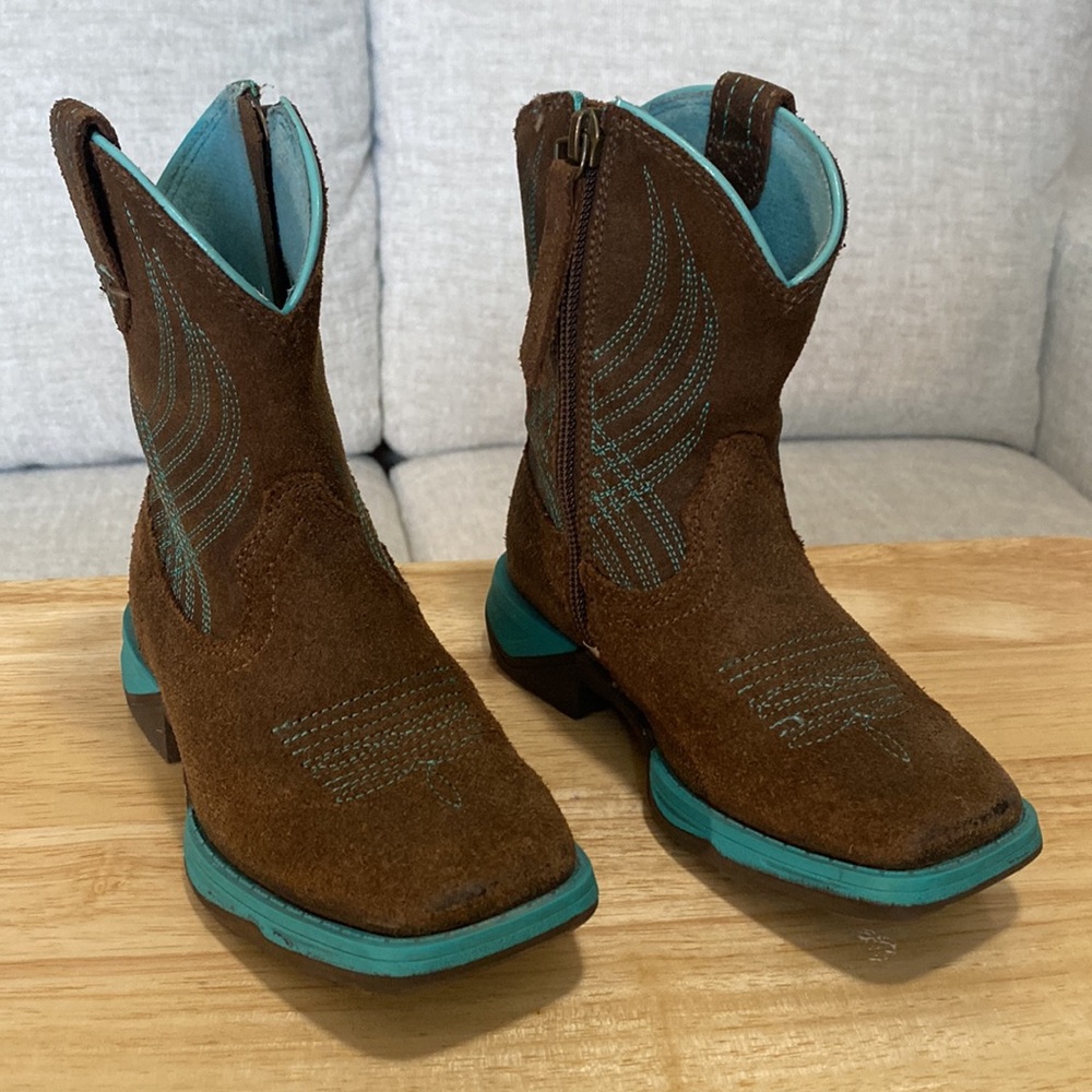 Ariat leather kid’s cowboy brown and turquoise boots